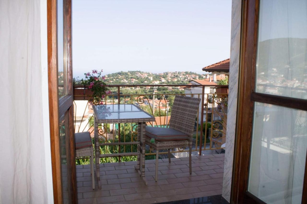 Dafne Holiday Agerola Exterior photo